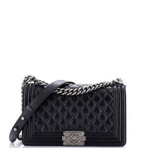 Chanel Boy Flap Bag Quilted Lambskin #241995C39B